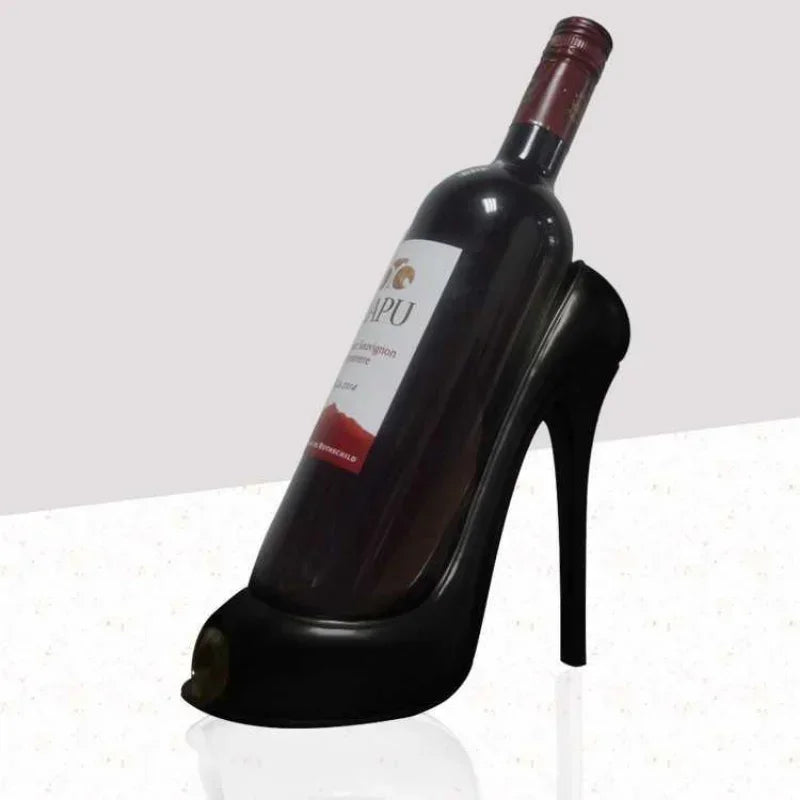 Accessoire déco vin chic : porte-bouteille escarpin rouge brillant
